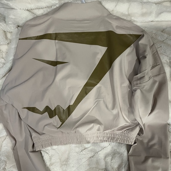 Gymshark wind breaker - Picture 3 of 3